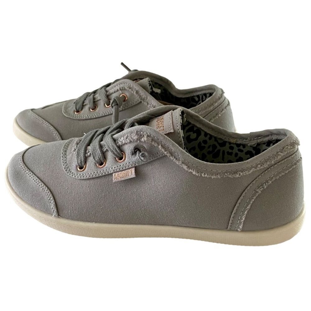 Sowift Canvas Slip on Sneakers Women's Size 8